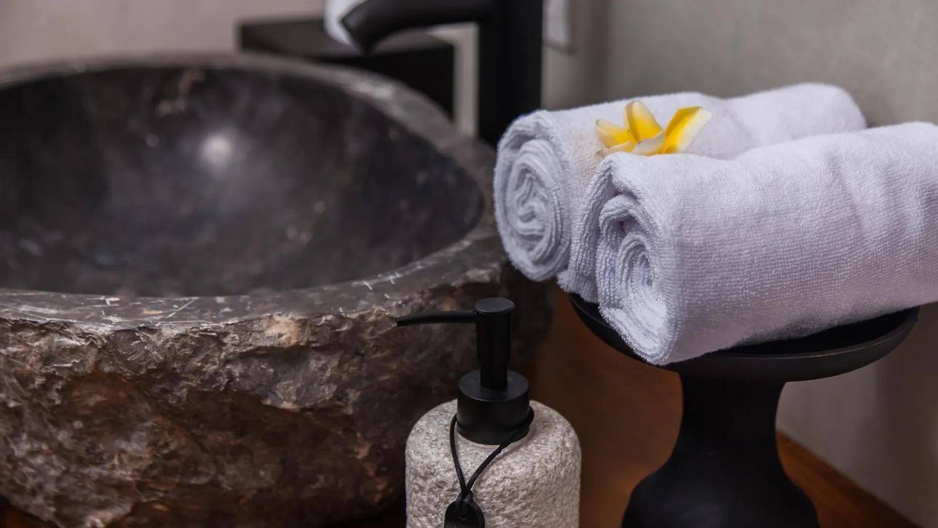 Lodge Tujuh Angel By Pramana Villas Ubud